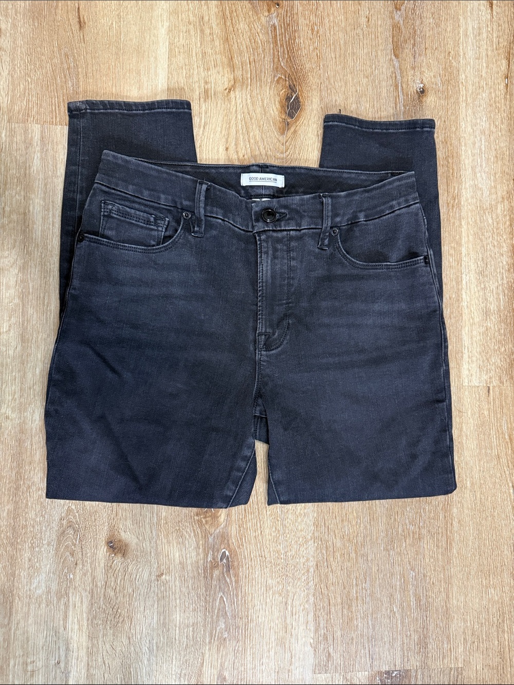 Good American Good Petite Black Skinny Jeans
